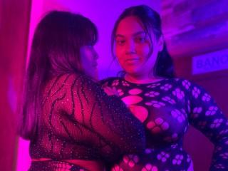 LauraSquirtAndSamAnal's Live Cam